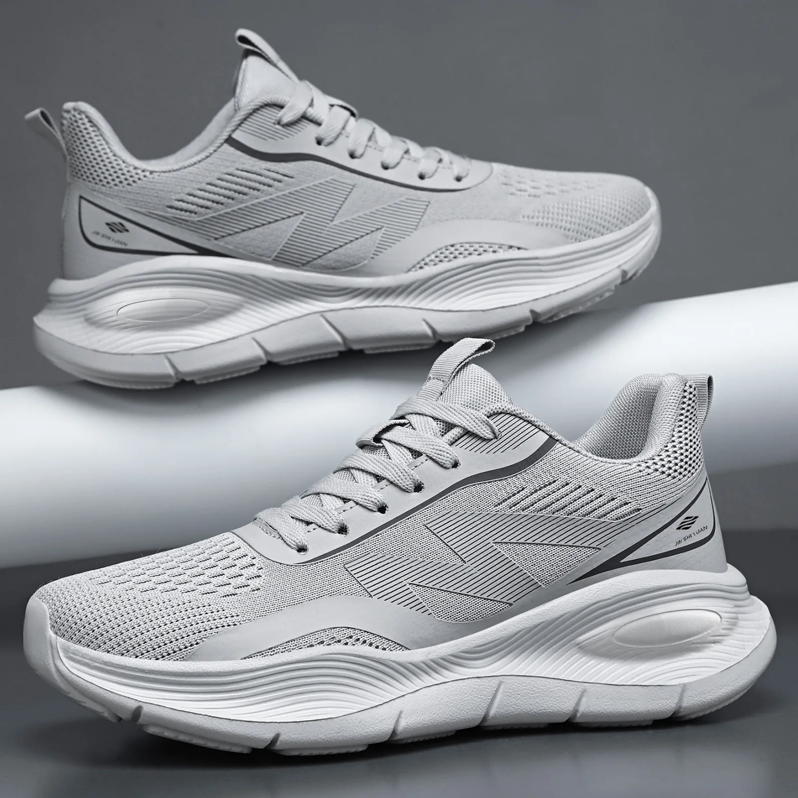 Shock Absorbing Gym Trainers - รองเท้าผ้าใบวิ่งตาข่ายสำหรับผู้ชาย น้ำหนักเบา ระบายอากาศได้ดี ซับแรงกระแทก กันลื่น พื้นนุ่ม